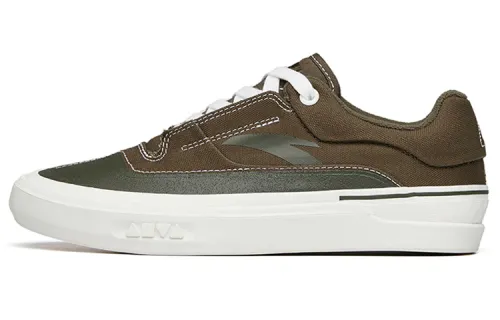Anta Ao Li Textile, Leather Slip Resistant, Abrasion Resistant, Lightweight Low top Skateboard Shoes Women's Green