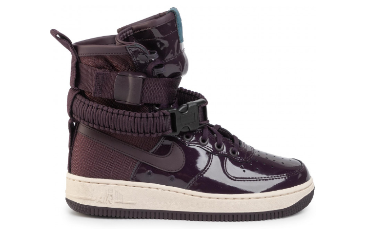 Женские кроссовки Nike Air Force 1 Ruby Rose Force Is Female Port Wine (бордовые) — 葡萄紫/葡萄紫/蓝 — фото 2