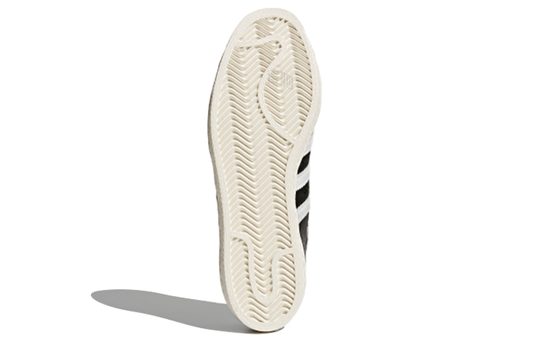 Кеды adidas Originals Superstar (черно-белые) — Чёрный / белый — фото 6