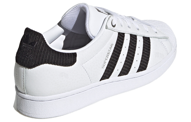 Женские кроссовки adidas originals SUPERSTAR (черный / белый) — Чёрный / белый — фото 4