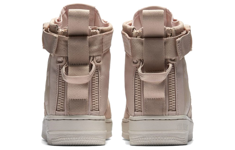 Женские кроссовки Nike Air Force 1 SF (светло-розовый) — фото 5