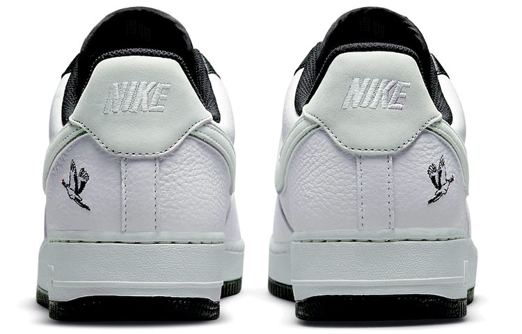 Мужские кроссовки Nike Air Force 1 milky stork (бело-черные) — фото 5