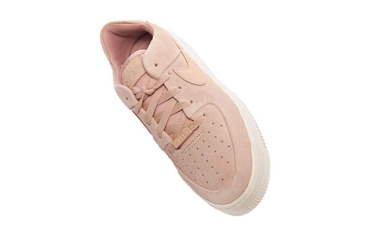 Женские кроссовки Nike Air Force 1 Sage Low Particle Beige (розовые) — Розовый — фото 2