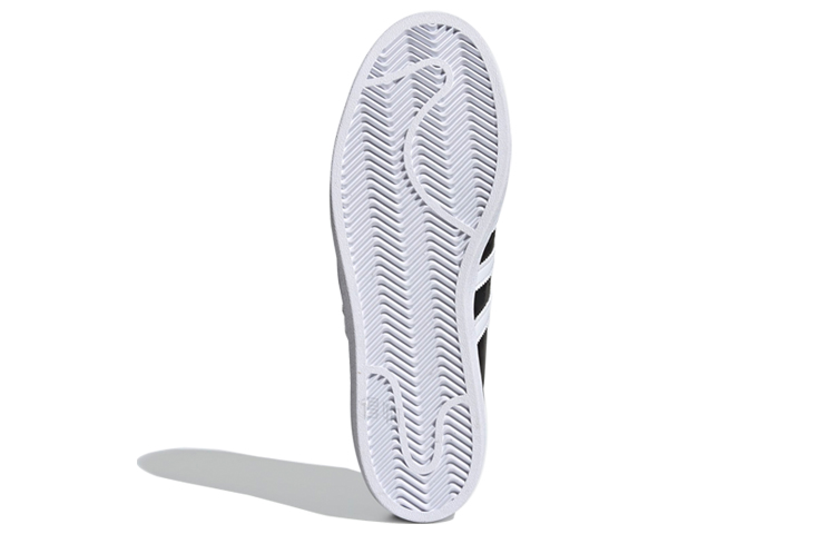 Слипоны adidas Mule (черно-белые) — фото 6