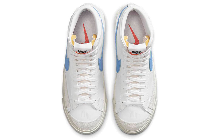 Женские кеды Nike Blazer 77 "Royal Pulse" (бело-синие) — фото 4