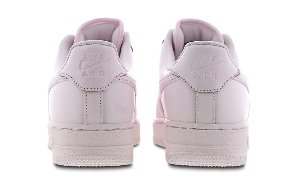 Женские кроссовки Nike Air Force 1 (розовые) — Светло-розовый — фото 4