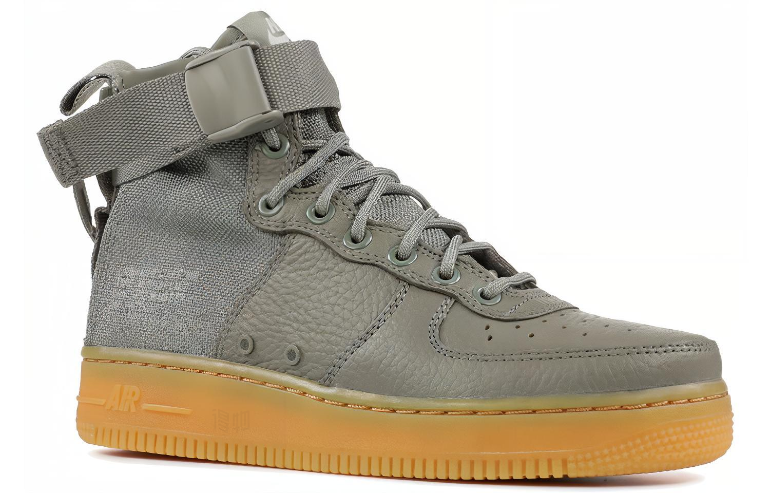 Женские кроссовки Nike Air Force 1 (серые) — фото 3