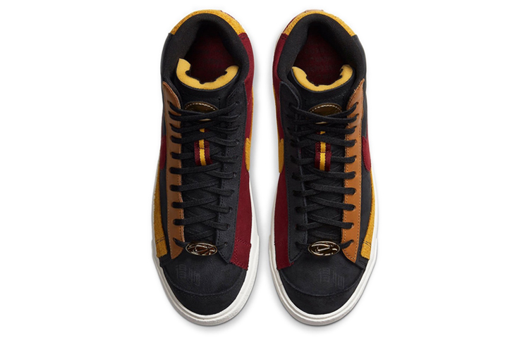 Женские кеды Nike Blazer (черно-желто-красные) — Чёрный / жёлтый / красный — фото 4
