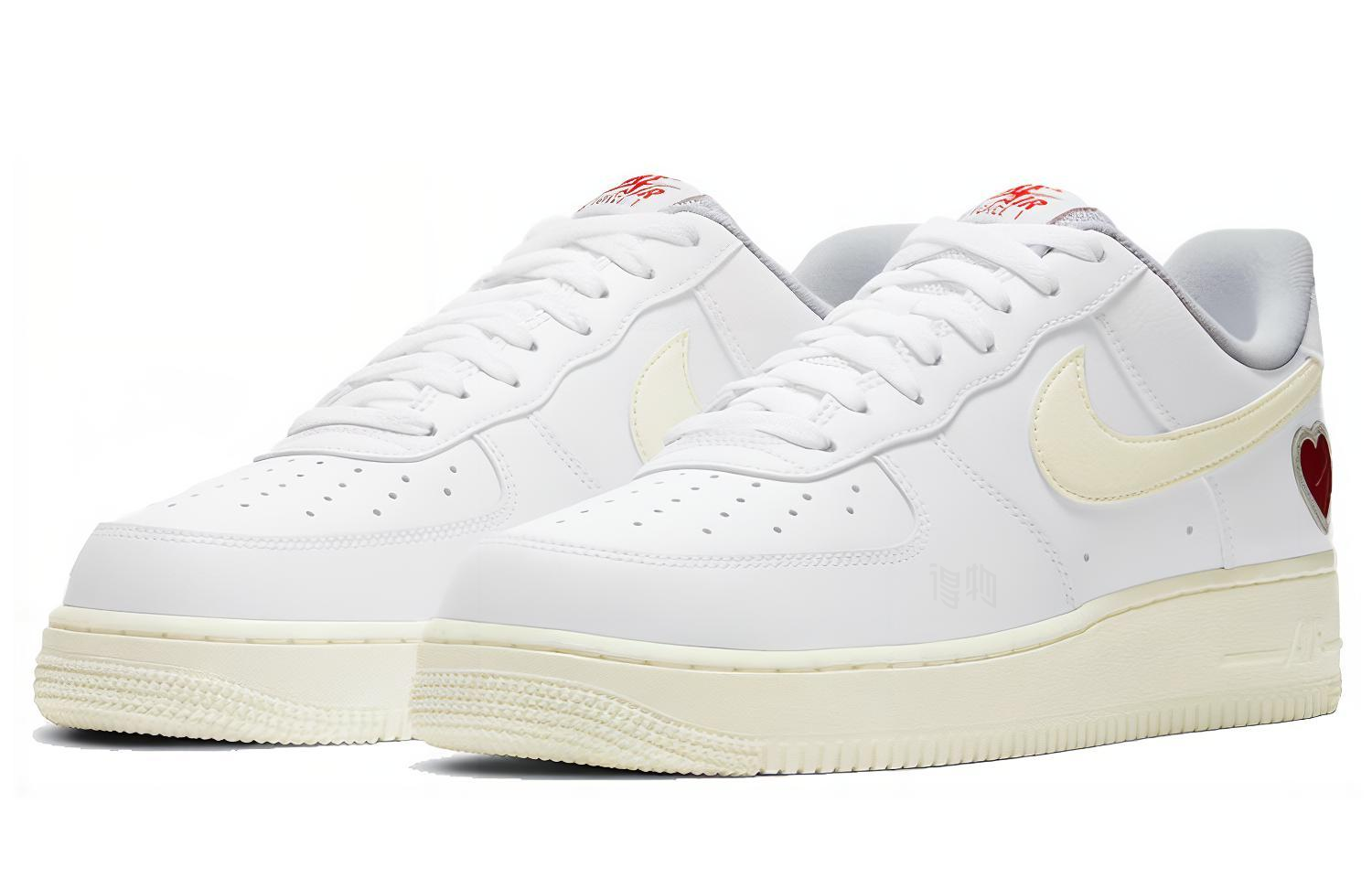 Мужские кроссовки Nike Air Force 1 "Valentine's Day" (белый / красный) — фото 3