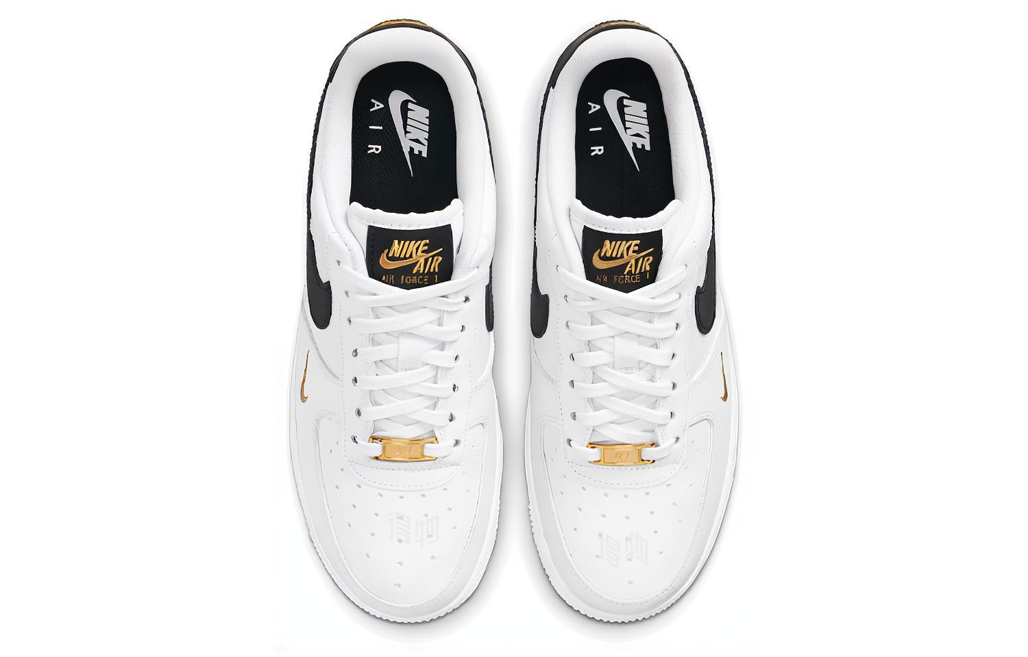 Женские кроссовки Nike Air Force 1 Essential (бело-черно-красные) — фото 4