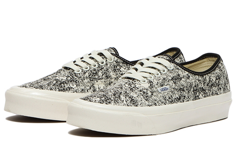 Кеды Vans Authentic Lx (черно-белые) — фото 2