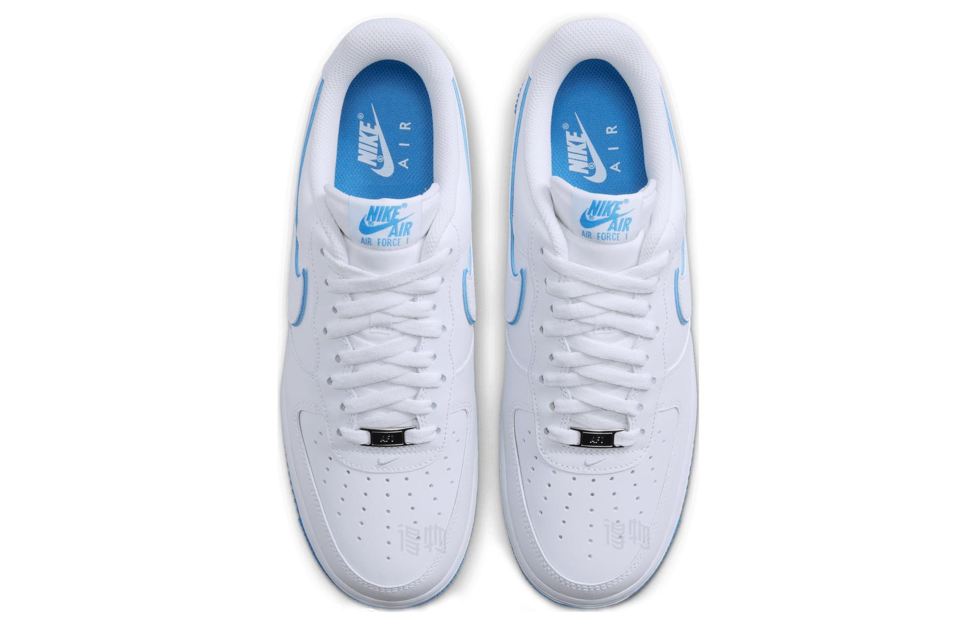 Мужские кроссовки Nike Air Force 1 (бело-синие) — фото 4