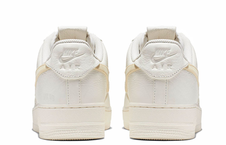 Мужские кроссовки Nike Air Force 1 ’07 Big Swoosh (ванильные) — 淡香草色 — фото 3
