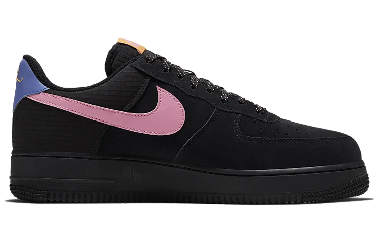 Кроссовки Nike Air Force 1 07 LV8 2 (черный) — фото 2