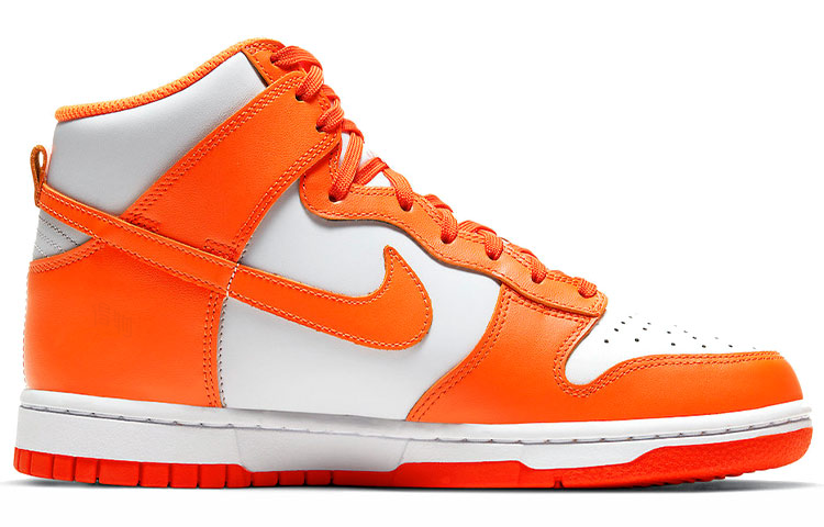 Женские кроссовки Nike Dunk High "Orange Blaze" 2021 (бело-оранжевые) — фото 2