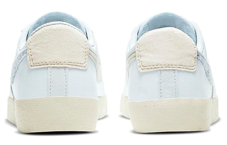 Женские кроссовки Nike Blazer SE (сине-белые) — фото 5