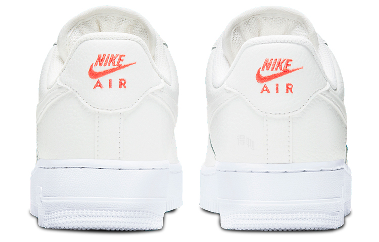 Женские кроссовки Nike Air Force 1 (бело-оранжево-синий) — Белый / оранжевый / синий — фото 5