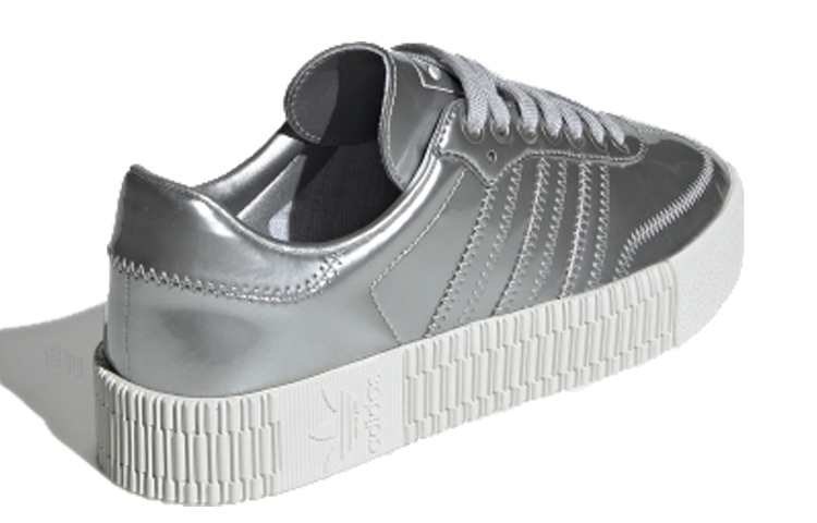 Женские кеды adidas Originals Sambarose (серебристый) — фото 3