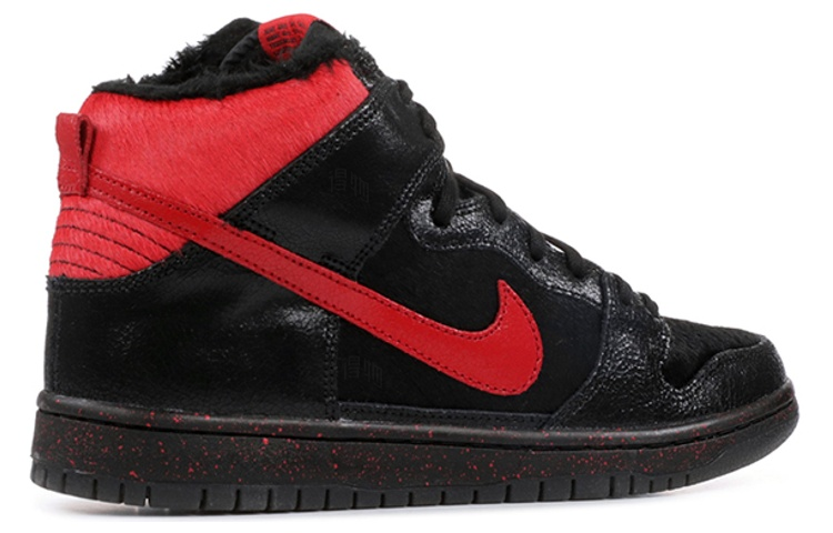 Мужские кеды Nike Dunk SB Krampus (черно-красные) — 黑/体育红 — фото 3