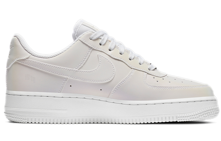Женские кроссовки Nike Air Force 1 "Reflective" (кремовые) — Кремовый — фото 2