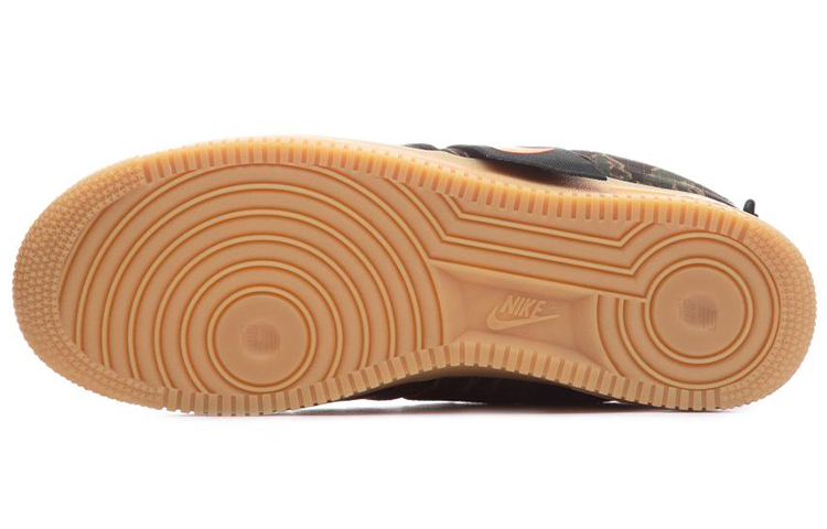 Унисекс кроссовки Carhartt WIP x Nike Air Force 1 utility prm wip (камуфляжный) — фото 6