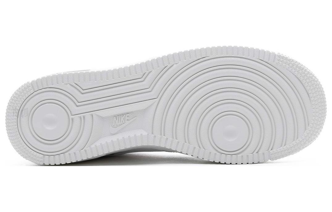 Женские кроссовки Nike Air Force 1 Essential (белые с серебристым) — Белый — фото 5