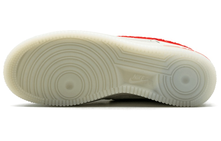 Мужские кеды Nike Air Force 1 (бело-красные) — 白/赤红/皇家 — фото 4