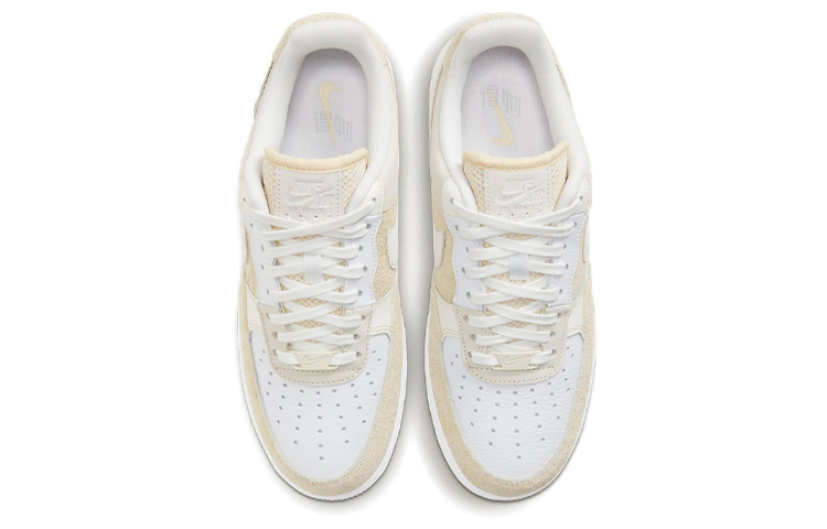 Женские кроссовки Nike Air Force 1 Coconut Milk (бежевый) — фото 4