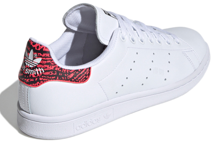 Женские кеды adidas originals STAN SMITH (белые / черные / красные) — Белый / чёрный / красный — фото 4