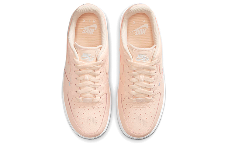 Женские кроссовки Nike Air Force 1 '07 Essential (светло-розовые) — Розовый — фото 4