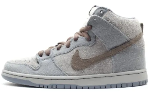 Nike Sb Dunk High Tauntaun