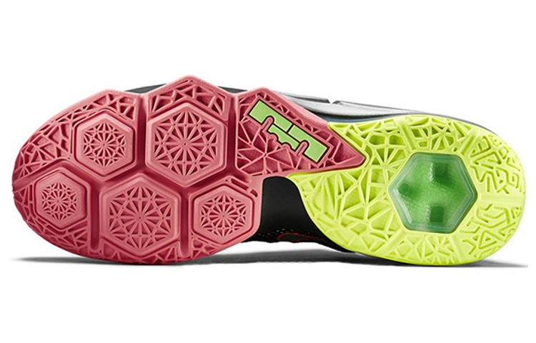 Мужские кроссовки Nike Lebron 12 Low Remix 12 (черный / серебристый / зеленый) — Чёрный / серебристый / зелёный — фото 5