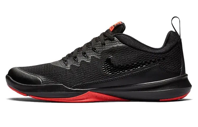 Nike Legend Trainer Nike Legend Trainer Black/Bright Crimson