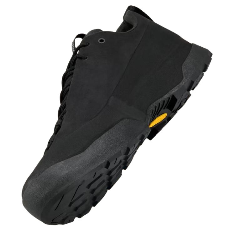 Arc’teryx Konseal Mountaineering Shoes Women’s Black