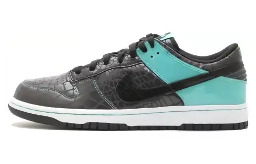 Nike Dunk Low Un Tiffany
