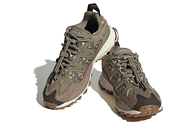 Hyperturf Moomin x Hyperturf Wmns Adidas Originals ‘Moominvalley Charms’
