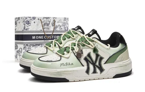 MLB Chunky Liner Contour Line, Matcha Latte Art, Box Slip Resistant Abrasion Resistant Low top Skateboard Shoes Unisex