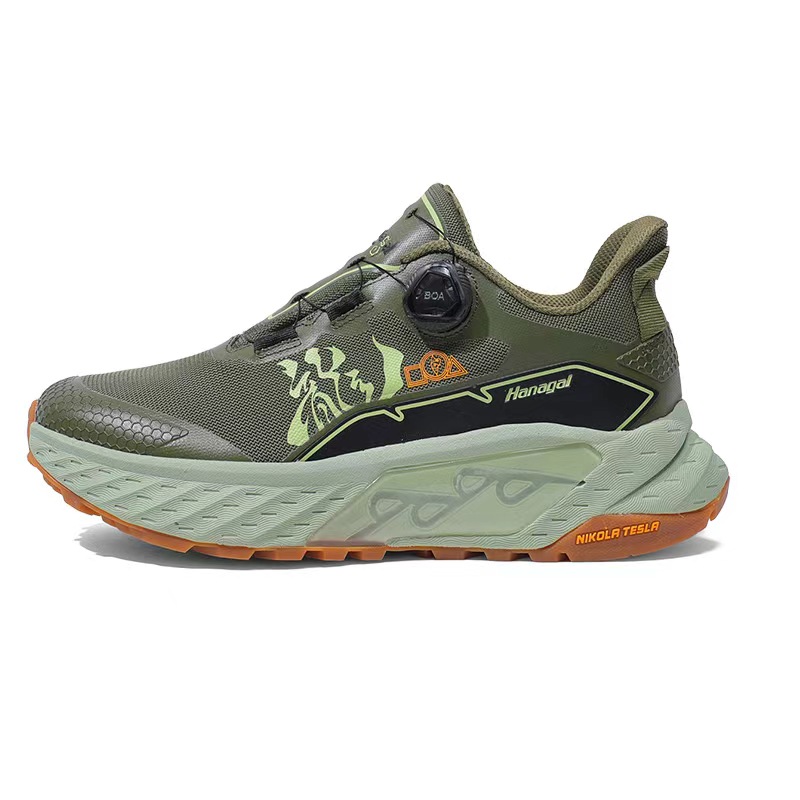 HANGE Lark Cushioning Slip Resistant Breathable Lightweight Height Increasing Low top Hiking Shoes Unisex Green
