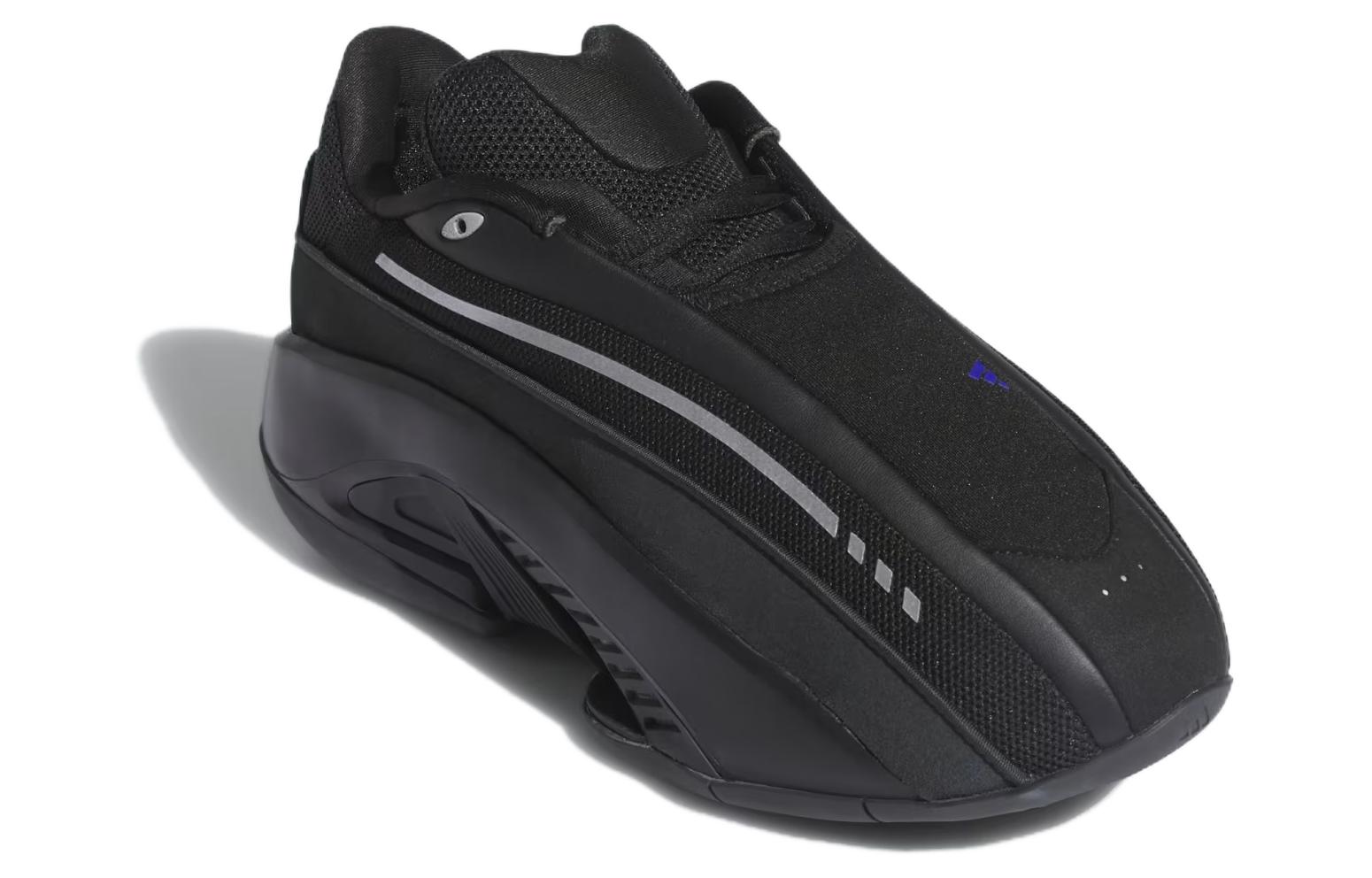 adidas Mad IIInfinity «Core Black»