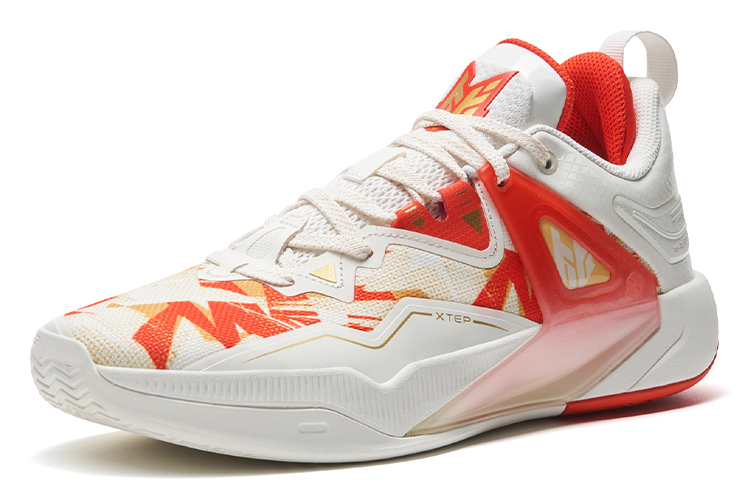 XTEP Basketball Shoes Men’s Mid Top Sail White/Sweet Grass Yellow