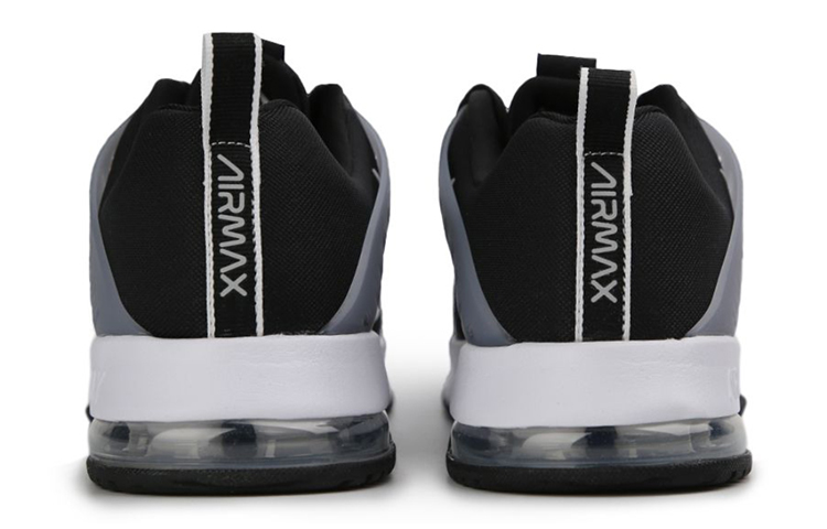 Мужские кроссовки Nike Air Max Alpha Trainer 3 (черно-бело-серые) — фото 4