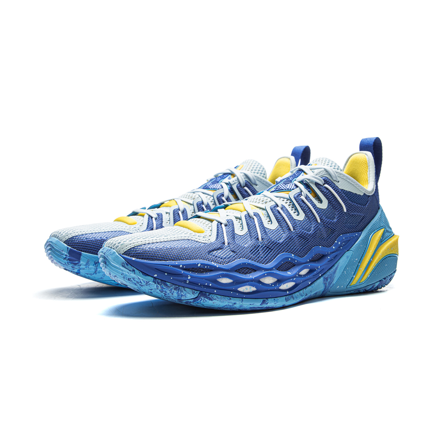 Li Ning Buckets Cushioning Slip Resistant Breathable Low top Basketball Shoes Men’s Blue
