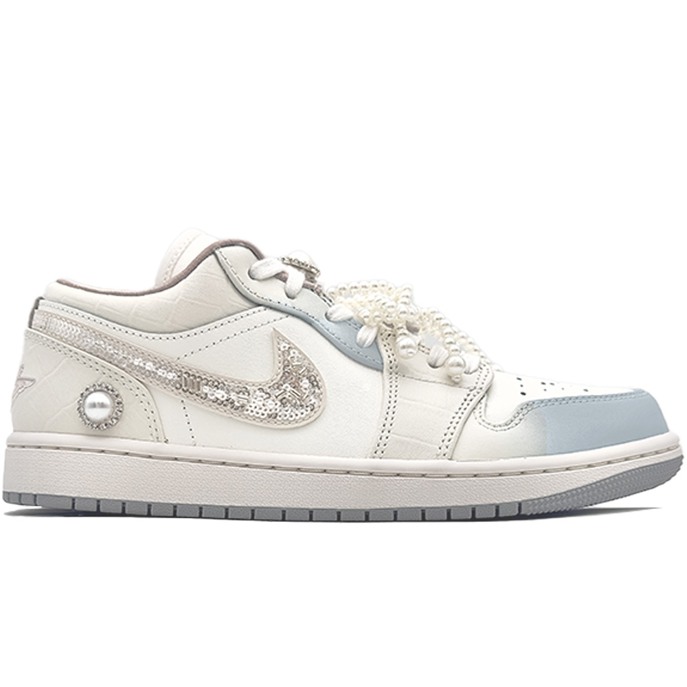 Jordan Air Jordan 1 Miss Cherished Vintage Basketball Shoes Women’s Beige White Blue