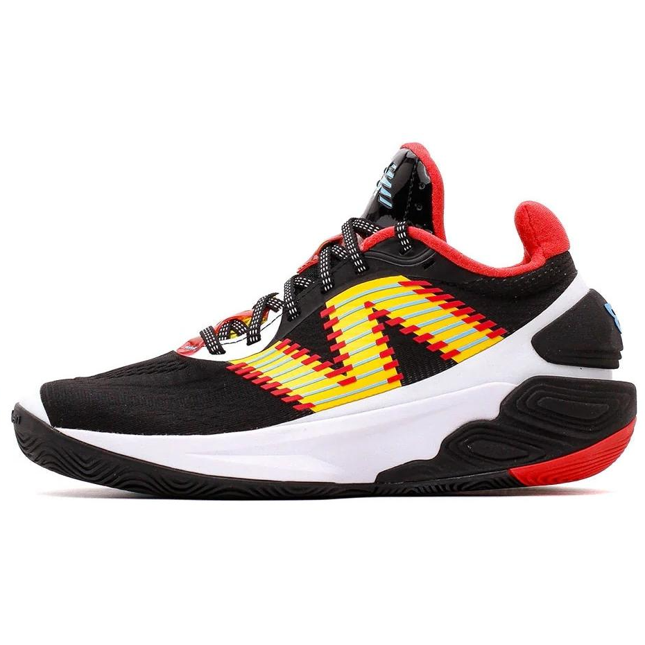 Мужские кроссовки New Balance New Balance Two WXY V5 (черный / красный / желтый / белый)