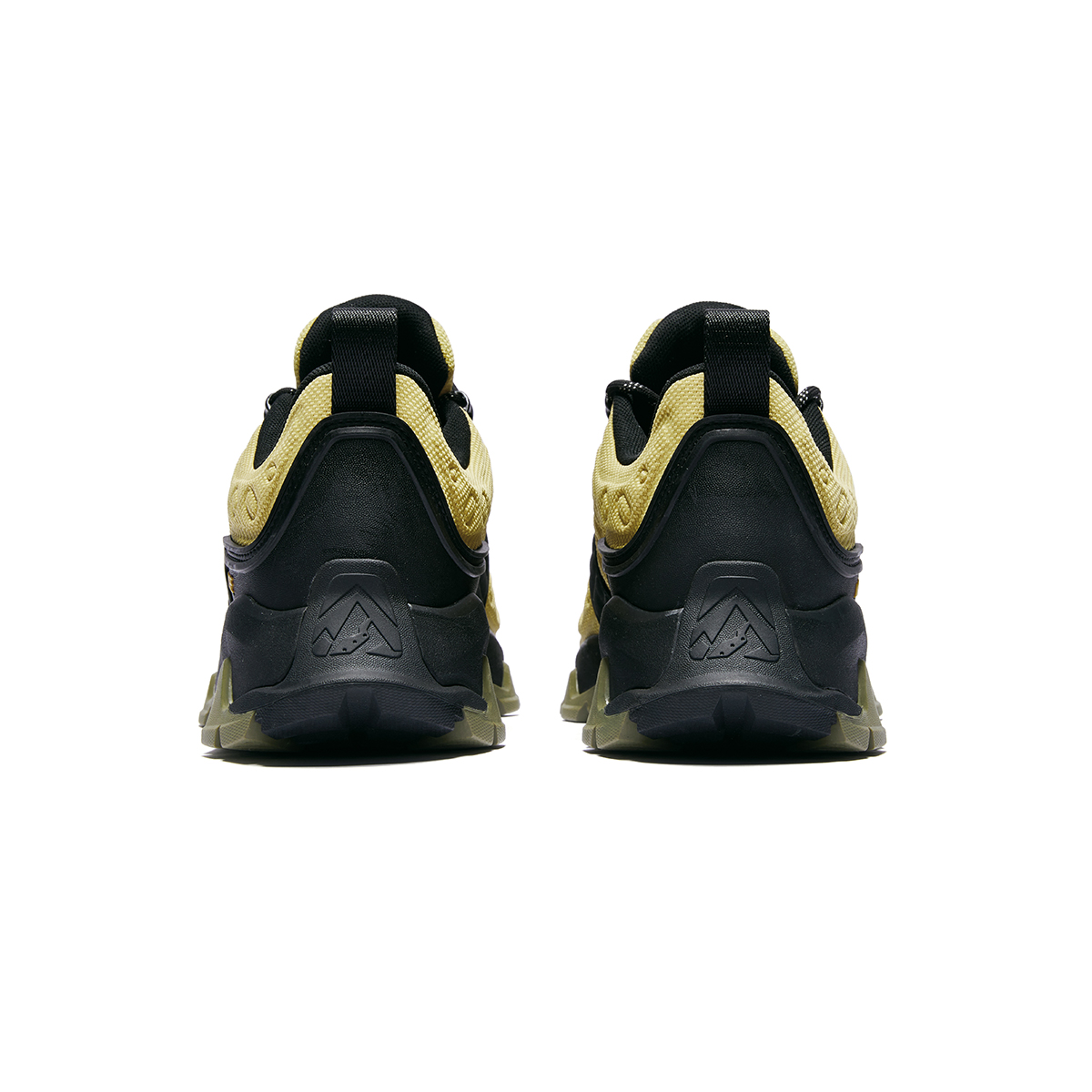 Saucony Slip Resistant Abrasion Resistant Low top Casual Shoes Unisex Black Yellow