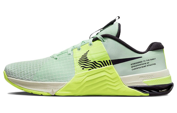 Nike Metcon 8 FlyEase Low Top Training Shoes Green and Black