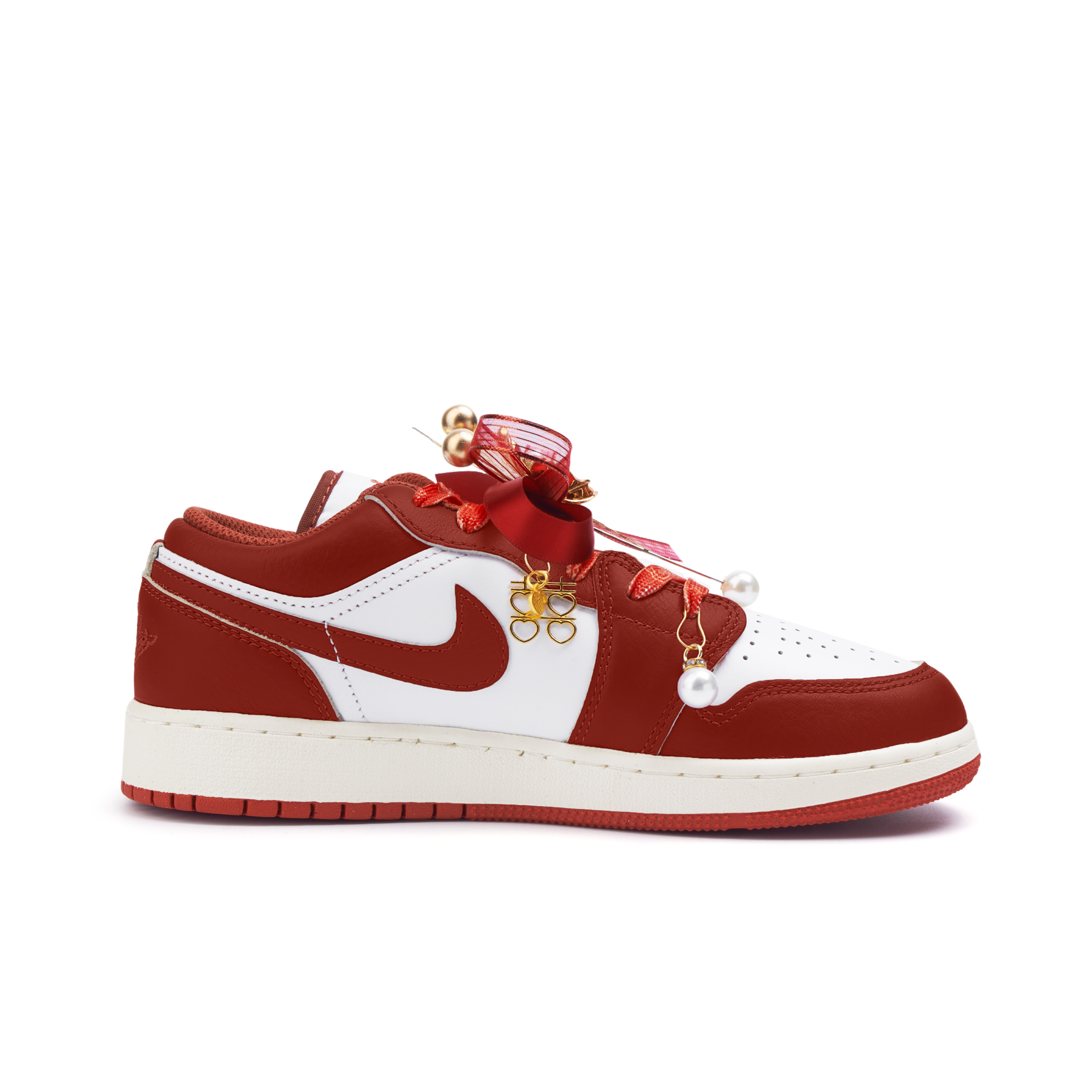 Jordan Air Jordan 1 Slip Resistant Abrasion Resistant Low top Vintage Basketball Shoes Women’s Red