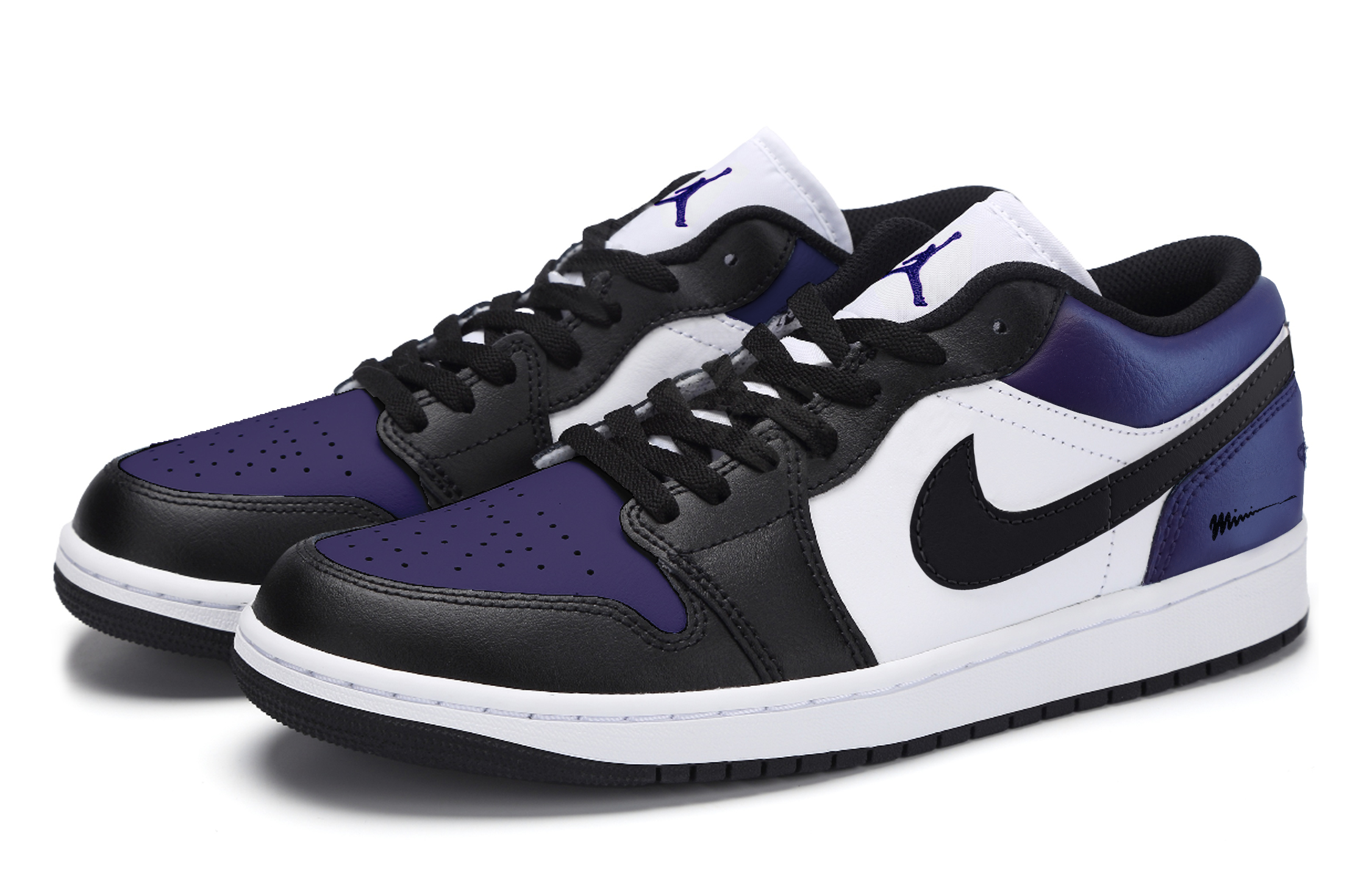 Jordan Air Jordan 1 Cushioning, Wear Resistant Low top Vintage Basketball Shoes Men’s Black Purple Toe