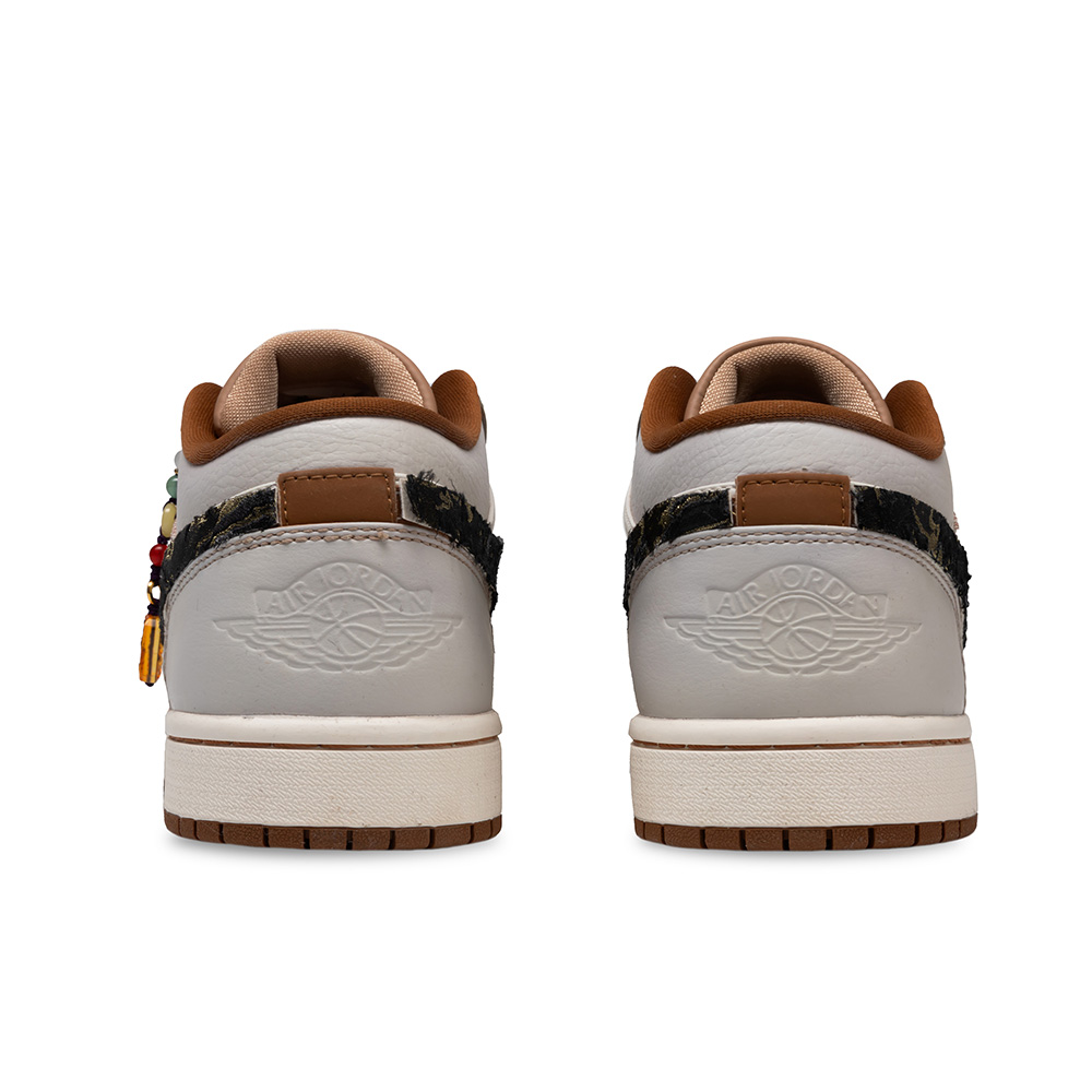 Jordan Air Jordan 1 Vintage Basketball Shoes Men’s Low Top Beige Gray White