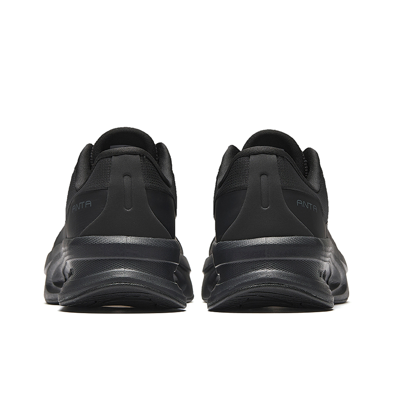 CHAOJIANTA Slip Resistant Abrasion Resistant Low top Training Shoes Men’s Basic Black
